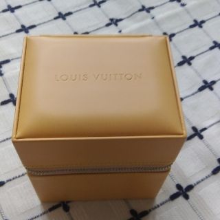 ルイヴィトン(LOUIS VUITTON)の＊ルイヴィトン＊の時計ケース(腕時計)