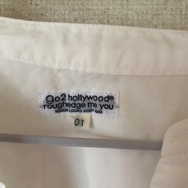 GO TO HOLLYWOOD(ゴートゥーハリウッド)のゴートゥハリウッド今期ドットシャツ キッズ/ベビー/マタニティのキッズ服女の子用(90cm~)(Tシャツ/カットソー)の商品写真