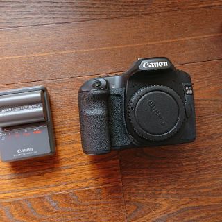 キヤノン(Canon)のcanonEOS40D本体のみ(デジタル一眼)