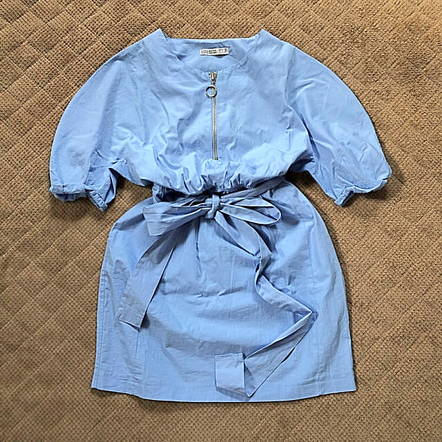 ZARA(ザラ)のザラ★新品★未使用★美品★ワンピ★リボン★ジップ★トップス★スカート★ レディースのワンピース(ミニワンピース)の商品写真