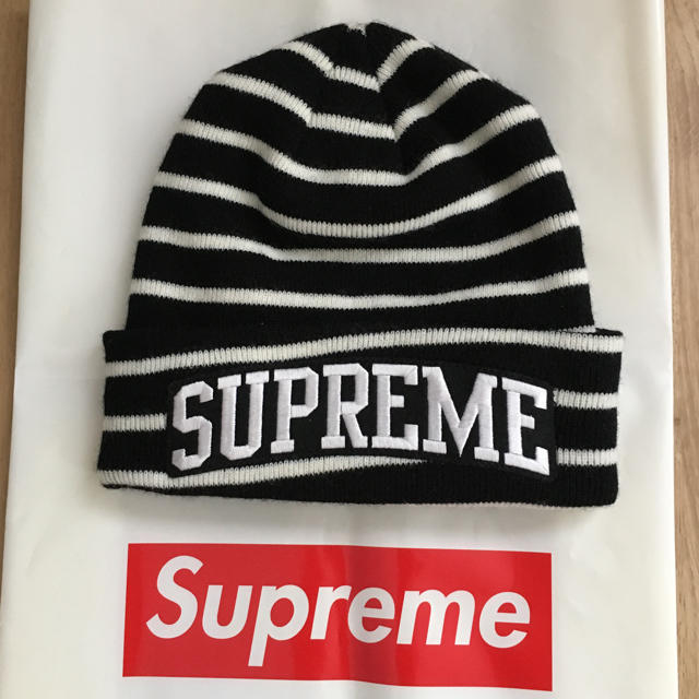 Supreme(シュプリーム)のsupreme ニット帽 メンズの帽子(ニット帽/ビーニー)の商品写真