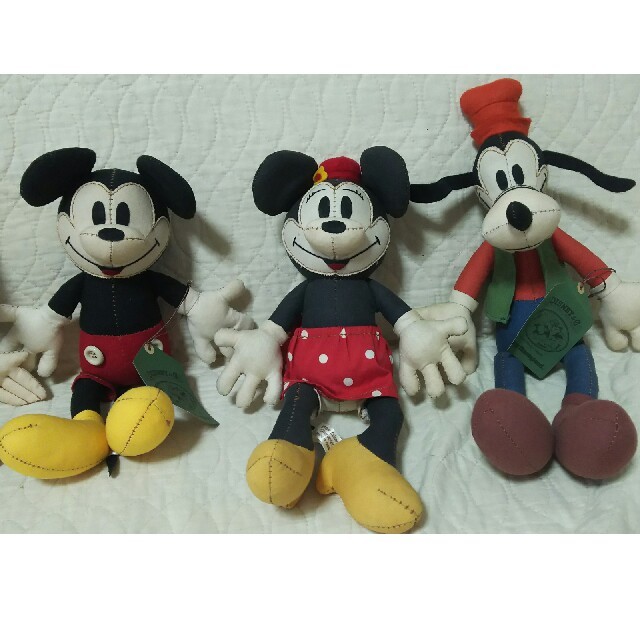 東京ディズニーランド　レトロなミッキーマウスのぬいぐるみ