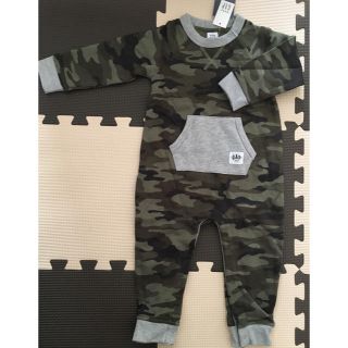 ベビーギャップ(babyGAP)の♡gangwu♡様専用【新品】babyGAP ロンパース（迷彩:90サイズ）(ロンパース)