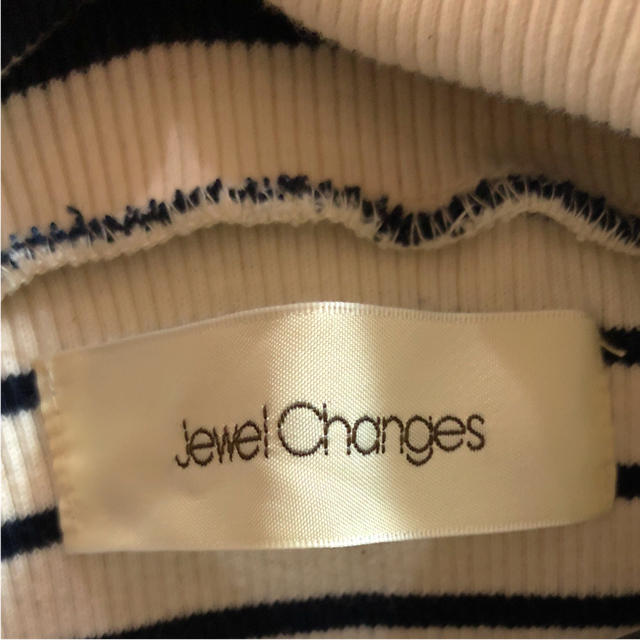 Jewel Changes(ジュエルチェンジズ)のJewel Changes オフショルダー トップス レディースのトップス(Tシャツ(半袖/袖なし))の商品写真