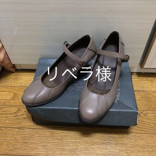 アシックス☆GIRO ウォーキングシューズ　23.5