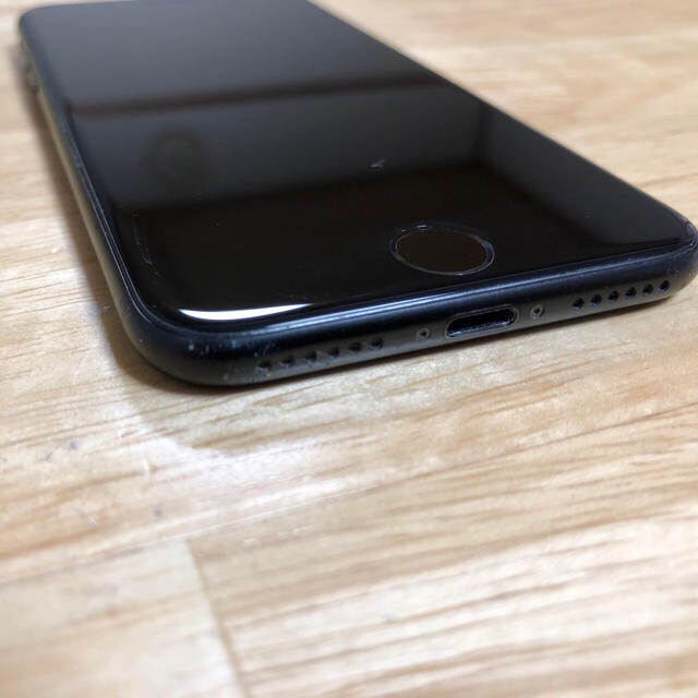 [SIMフリー]iPhone 7 Black 32 GB 美品