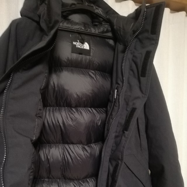 THE NORTH FACE(ザノースフェイス)のノースフェイス　エレバス　ダウン　ジャケット メンズのジャケット/アウター(マウンテンパーカー)の商品写真