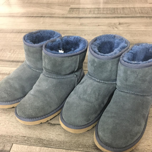 UGG 2点 クラシックミニ ネイビー US6 23cm