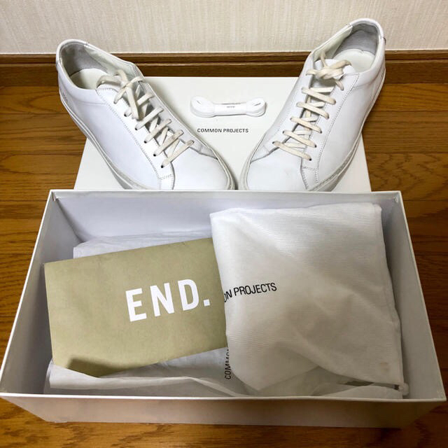 COMMON PROJECTS(コモンプロジェクト)のCommon Projects achilles low 41 メンズの靴/シューズ(スニーカー)の商品写真