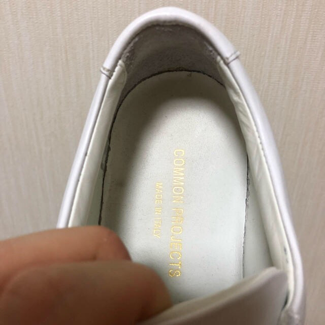 COMMON PROJECTS(コモンプロジェクト)のCommon Projects achilles low 41 メンズの靴/シューズ(スニーカー)の商品写真