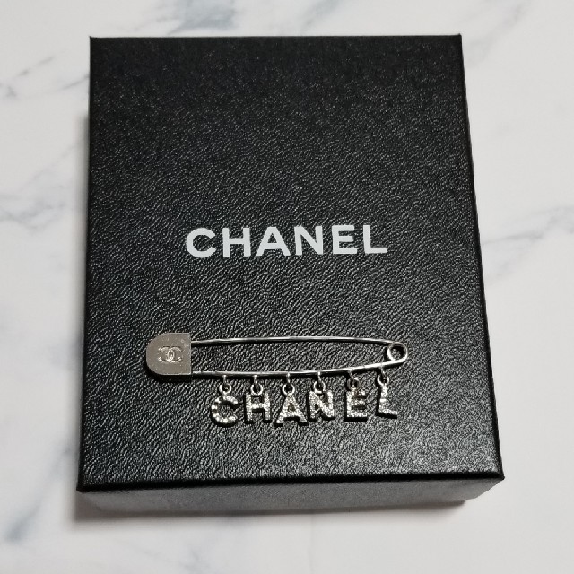 ☆専用です☆ CHANEL ブローチ 円高還元 7905円 www.gold-and-wood.com