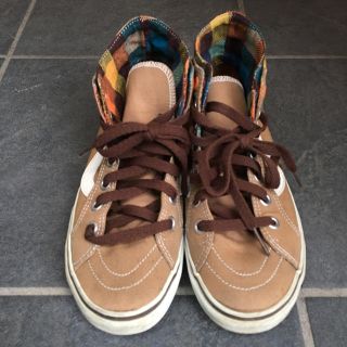 ヴァンズ(VANS)のvans ベージュスニーカー(スニーカー)