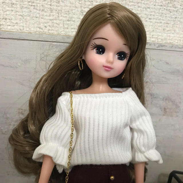 リカちゃん服♡リブデザイン白トップス＆フロントボタンボルドースカート♡大人リカ ハンドメイドのぬいぐるみ/人形(その他)の商品写真