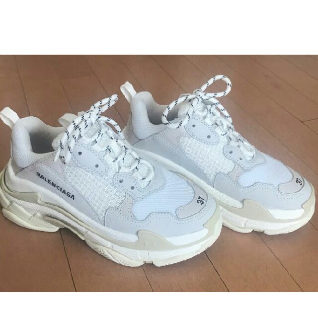 Balenciaga トリプルS triple S白37