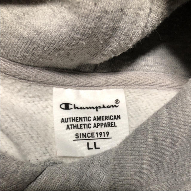 Champion(チャンピオン)のchampion パーカー グレー メンズのトップス(パーカー)の商品写真