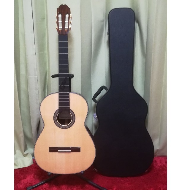 あかさ様専用【美品】KODAIRA  クラシックギターAST150S 楽器のギター(クラシックギター)の商品写真