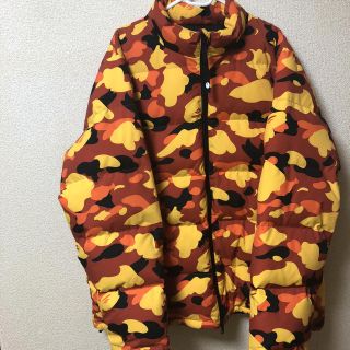 アベイシングエイプ(A BATHING APE)のA BATHING APE オレンジカモ ダウンジャケット(ダウンジャケット)