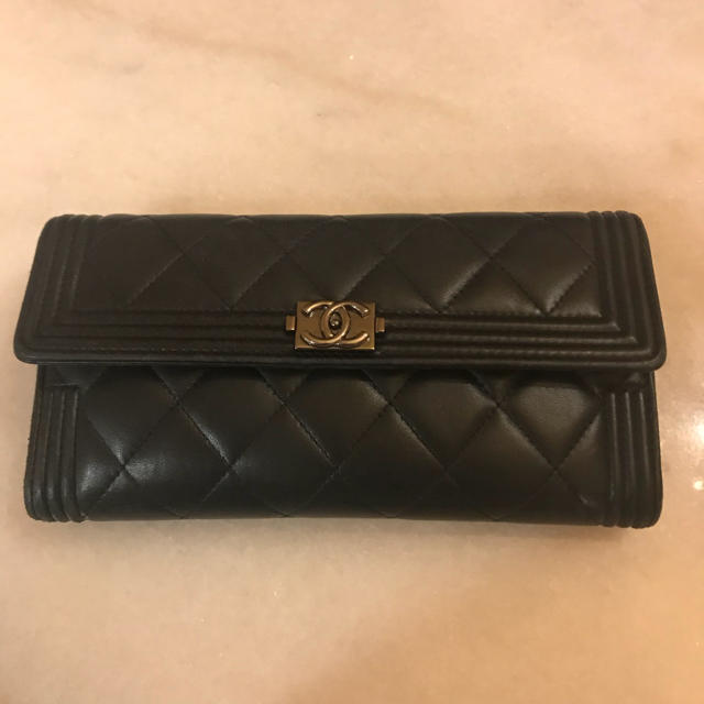 CHANEL ボーイシャネル長財布