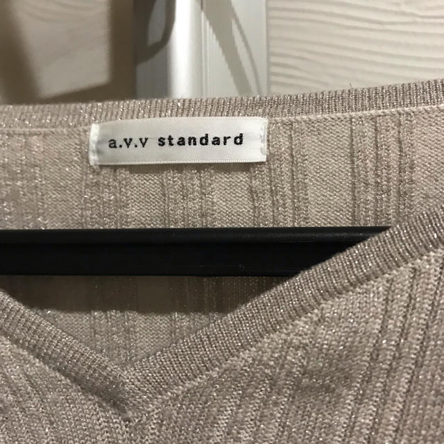 a.v.v(アーヴェヴェ)のa.v.v standard ニット レディースのトップス(ニット/セーター)の商品写真