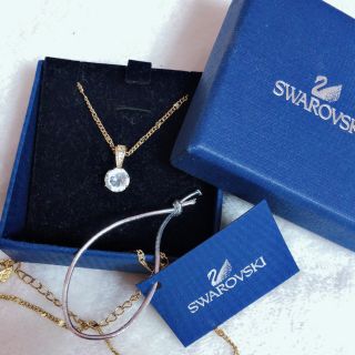 スワロフスキー(SWAROVSKI)のスワロフスキー☆1粒ネックレス(ネックレス)