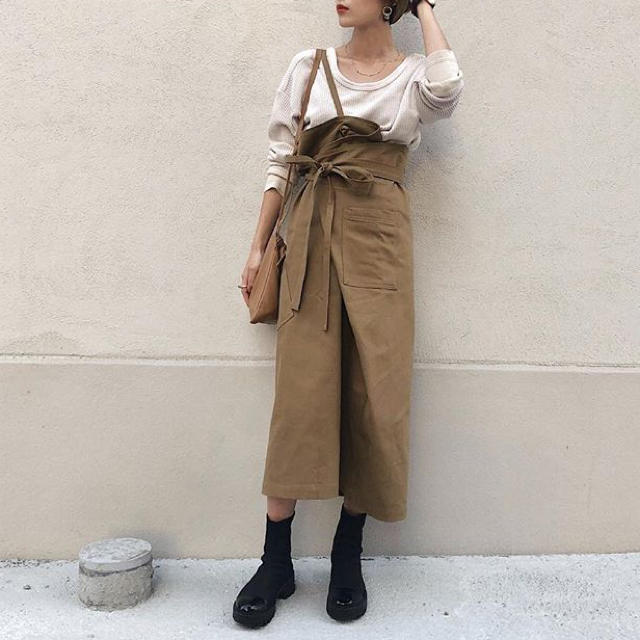 BEAUTY&YOUTH UNITED ARROWS(ビューティアンドユースユナイテッドアローズ)の新品未使用 ≪little suzie≫One Shoulder Skirt   レディースのスカート(ロングスカート)の商品写真