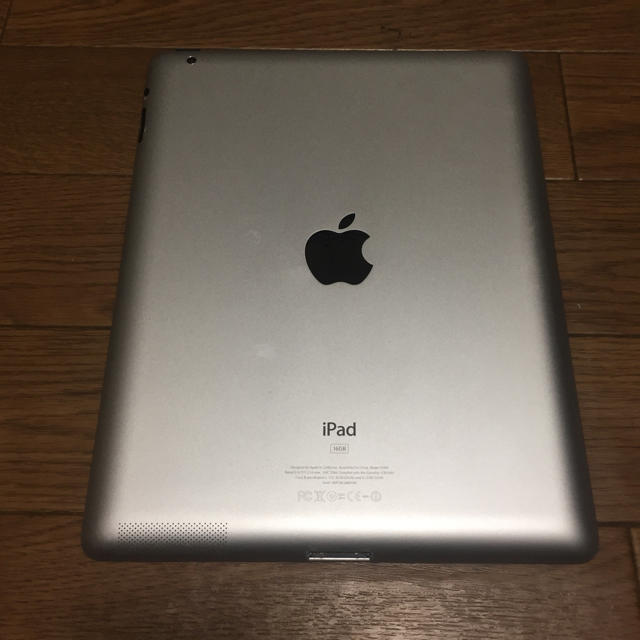 Apple(アップル)のipad 2 16GB シルバー A1395 スマホ/家電/カメラのPC/タブレット(タブレット)の商品写真