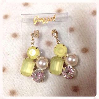 グレイル(GRL)のきれいめピアス☆売り切りSALE(ピアス)