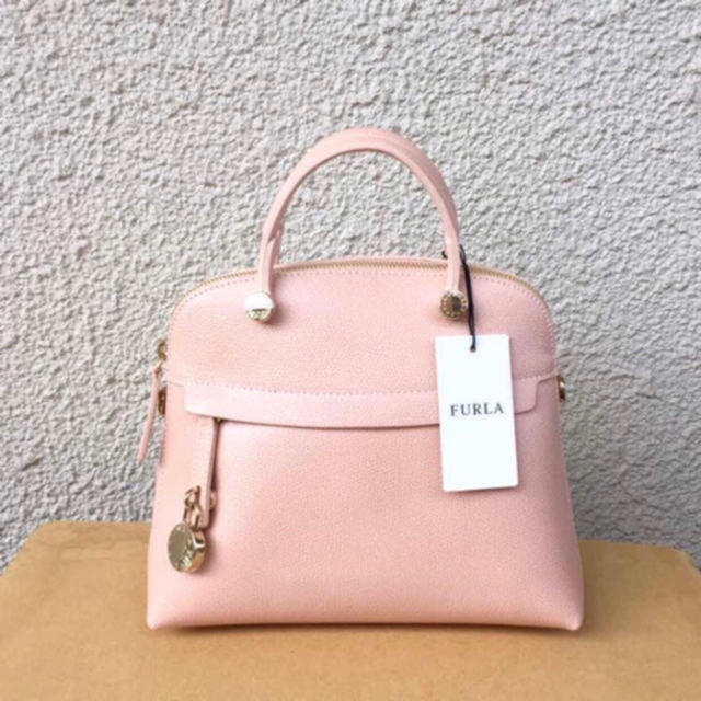 FURLA パイパー 正規品