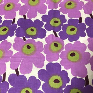 マリメッコ(marimekko)のマリメッコ レア 廃盤 ミニウニッコ パープル 紫 希少 ハギレ 生地(生地/糸)