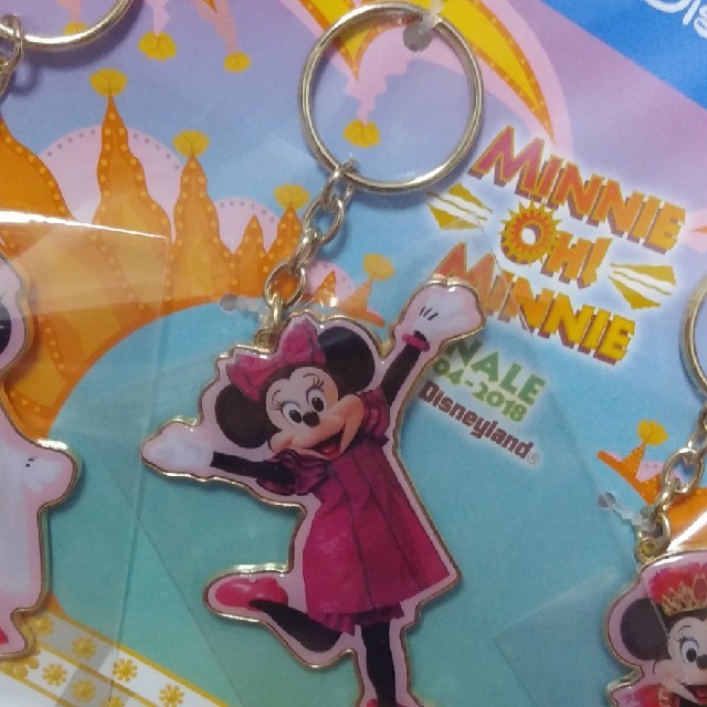 Disney(ディズニー)のミニー　キーチェーン エンタメ/ホビーのおもちゃ/ぬいぐるみ(キャラクターグッズ)の商品写真