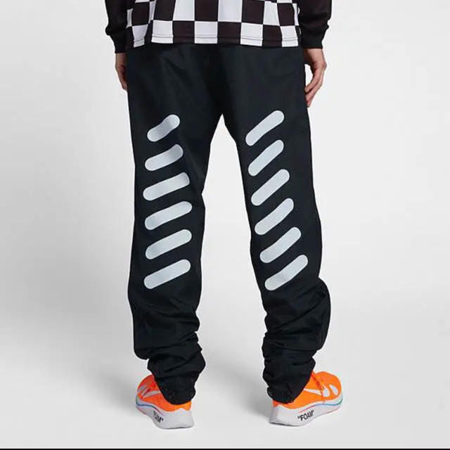 OFF-WHITE(オフホワイト)のnike × offwhite trackpant メンズのパンツ(ワークパンツ/カーゴパンツ)の商品写真