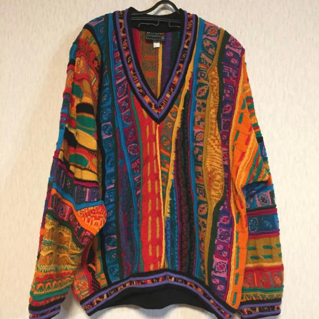 美品 COOGI ニット