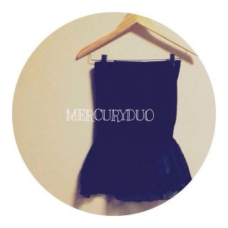 マーキュリーデュオ(MERCURYDUO)のMERCURYDUO ペプラムベアトップ(キャミソール)