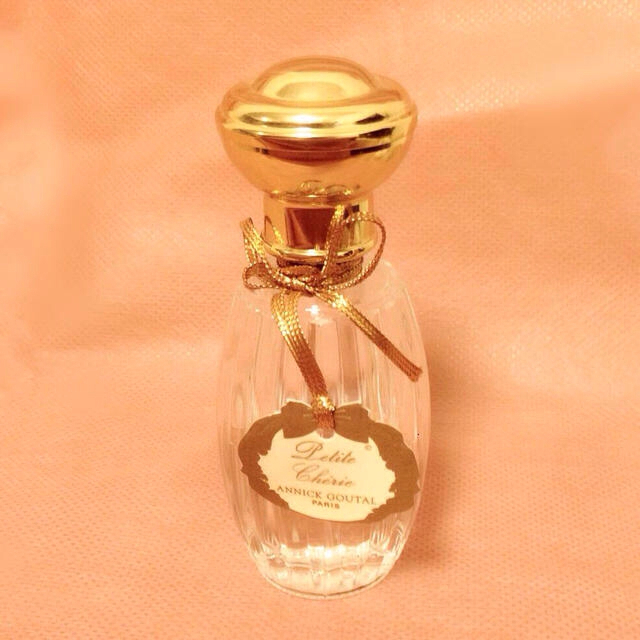 Annick Goutal(アニックグタール)のANNICK GOUTALプチシェリー コスメ/美容の香水(香水(女性用))の商品写真