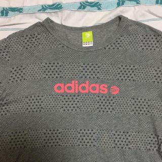 アディダス(adidas)のadidas グレー ドットTシャツ(Tシャツ(半袖/袖なし))