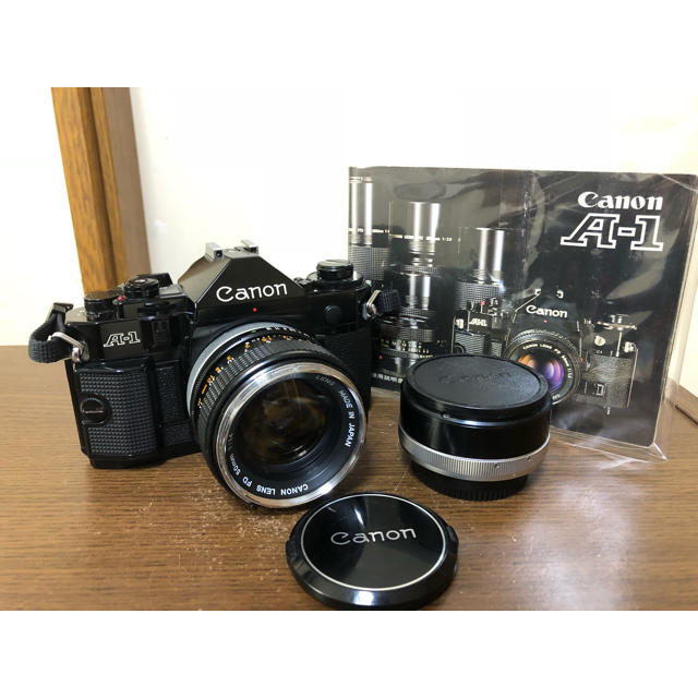 Canon(キヤノン)のCanon/キャノン A-1 ＋ fd50㎜f1.4レンズ＋接写用アダプター スマホ/家電/カメラのカメラ(フィルムカメラ)の商品写真