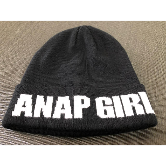 ANAP Kids(アナップキッズ)のANAP GIRL⭐️ブラックニット帽💓美品アナップ キッズ/ベビー/マタニティのこども用ファッション小物(帽子)の商品写真