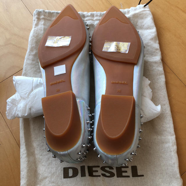 DIESEL(ディーゼル)のDIESEL フラットシューズ レディースの靴/シューズ(バレエシューズ)の商品写真