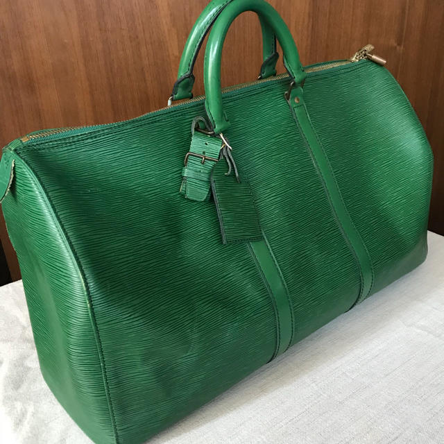 品質は非常に良い ルイヴィトン ボルネオグリーン キーポル50 エピ