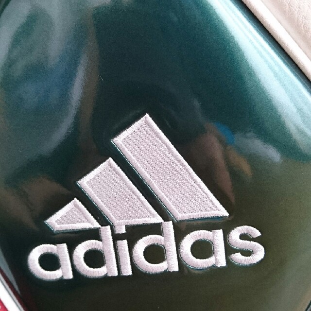 adidas(アディダス)のゴルフバッグ スポーツ/アウトドアのゴルフ(バッグ)の商品写真