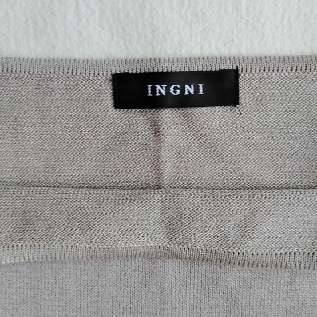 INGNI(イング)のINGNI　カットソー　ニット　トップス レディースのトップス(カットソー(長袖/七分))の商品写真