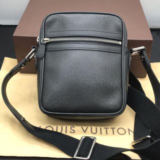 ☆美品☆ルイヴィトン ディミトリ タイガ メッセンジャー ボディー