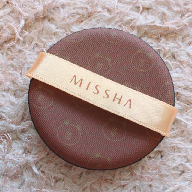 MISSHA(ミシャ)のMISSHA LINEコラボ クッションファンデーション ケース・パフ セット コスメ/美容のベースメイク/化粧品(ファンデーション)の商品写真