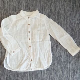 ザラキッズ(ZARA KIDS)のZARA 白シャツ 110(ブラウス)