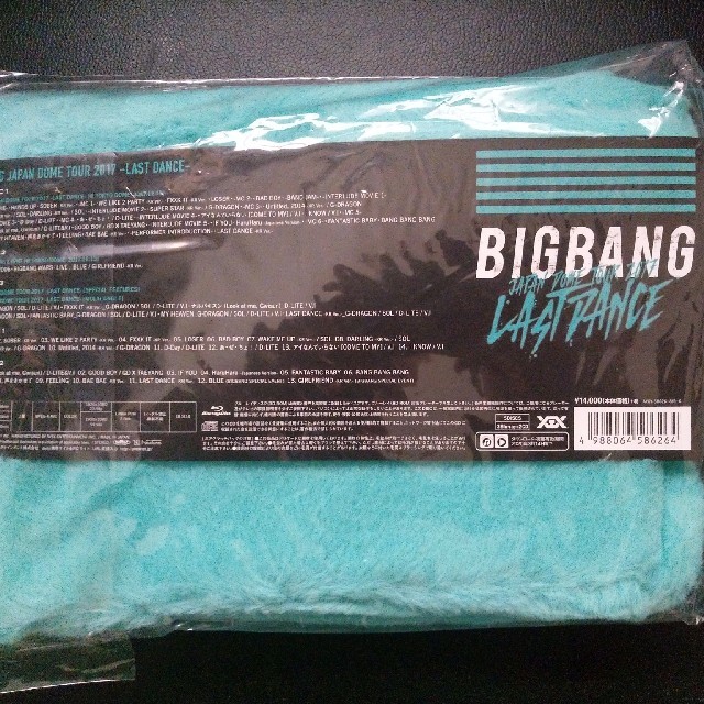 BIGBANG(ビッグバン)のBIGBANG JAPAN DOME TOUR 2017−ラストダンス−初回盤 エンタメ/ホビーのDVD/ブルーレイ(ミュージック)の商品写真