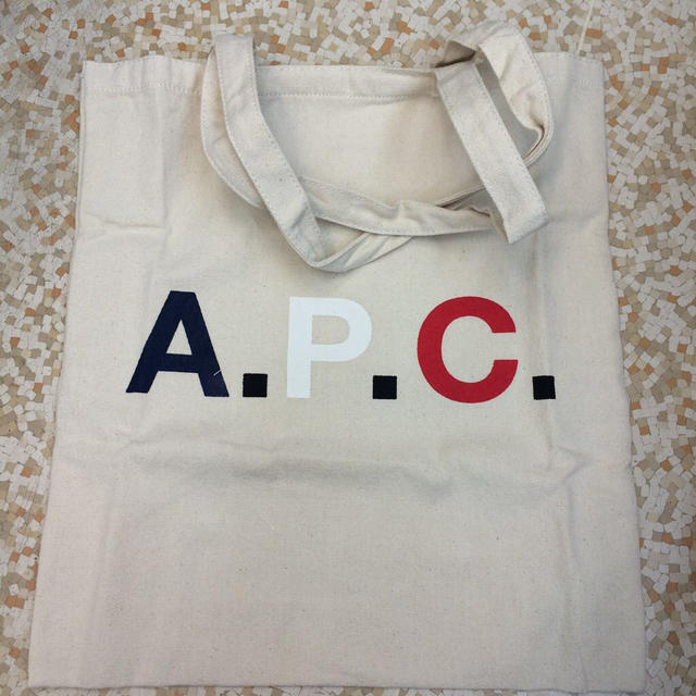 A.P.C(アーペーセー)のA.P.C ビッグエコトート レディースのバッグ(トートバッグ)の商品写真