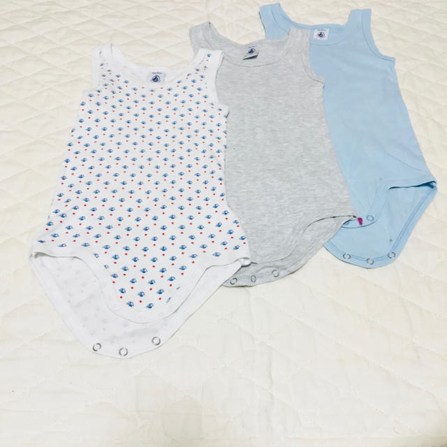 PETIT BATEAU(プチバトー)のプチバトー肌着 18m キッズ/ベビー/マタニティのベビー服(~85cm)(肌着/下着)の商品写真