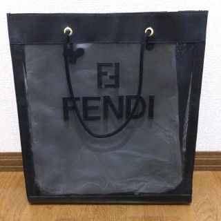 フェンディ(FENDI)のFENDI★ シースルー革製バッグ(ショルダーバッグ)