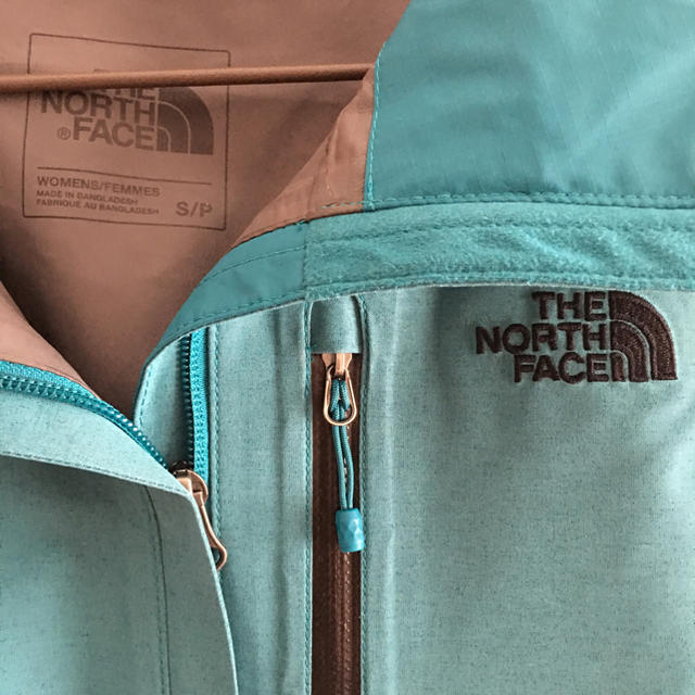 THE NORTH FACE(ザノースフェイス)のノースフェイス ゴアテックスジャケット 新品 レディースのジャケット/アウター(その他)の商品写真