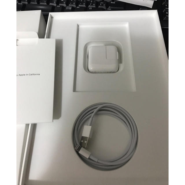 ipad 9.7インチ(2018) 32gb wi-fi シルバー
